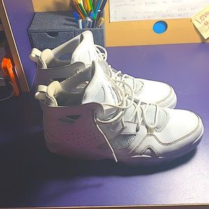 Jordan Flight Club 91 'Pure Platinum'